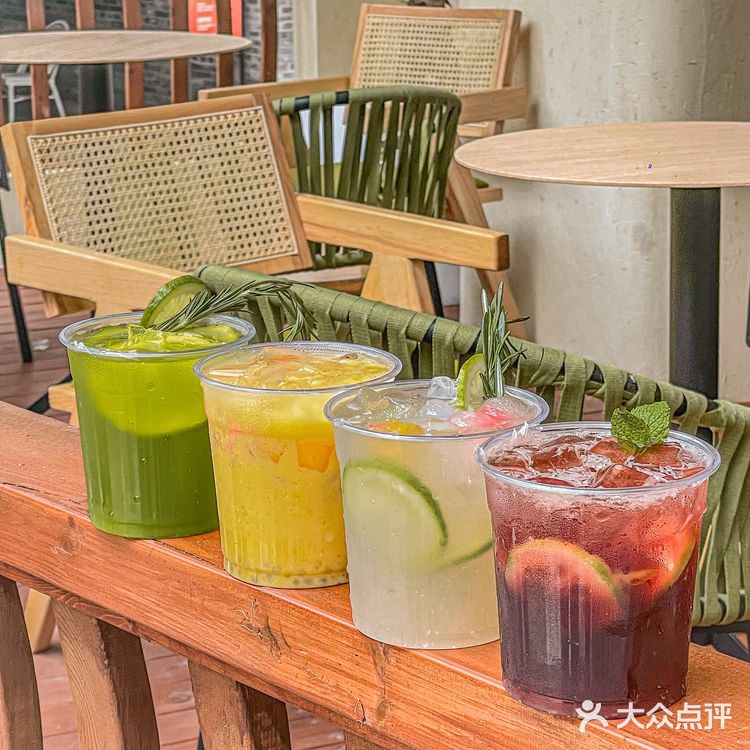 我坦白了：这是我在重庆吃到zui好吃的椰子鸡