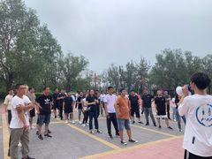 -唆了蜜团建·趣味沉浸式剧情·蹦床轰趴运动拓展基地(天津旗舰店)