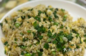 Garlic Shoot Egg Fried Rice