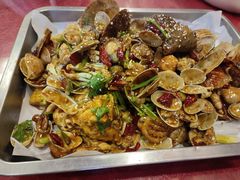 -鑫渔港海鲜本地菜·山海关浑锅(东戴河店)