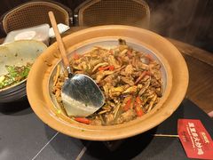 -筱湘溪·原住土菜小院