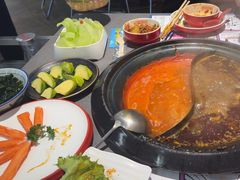 -生活如沸·顺德水牛奶火锅(大学路店)