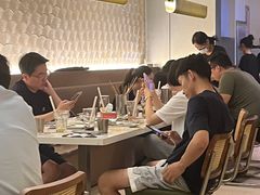 -白仁仔· 活烤海鲜 宵夜(豫园店)