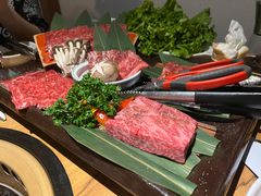 -炼火烤肉店