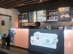 -星巴克(西藏路店)