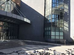 -北京外国语大学东院食堂