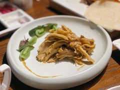芥末鸭掌-小大董·烤鸭(王府井apm店)
