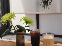 冰拿铁-Metal hands·铁手咖啡