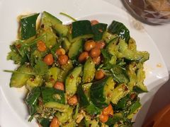 -嗨辣小聚·盘锦河蟹·海鲜烧烤龙虾(盘锦十年好店)