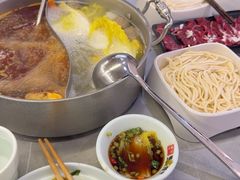 -宴全牛粤来越牛潮汕鲜牛肉火锅(海州万达广场店)