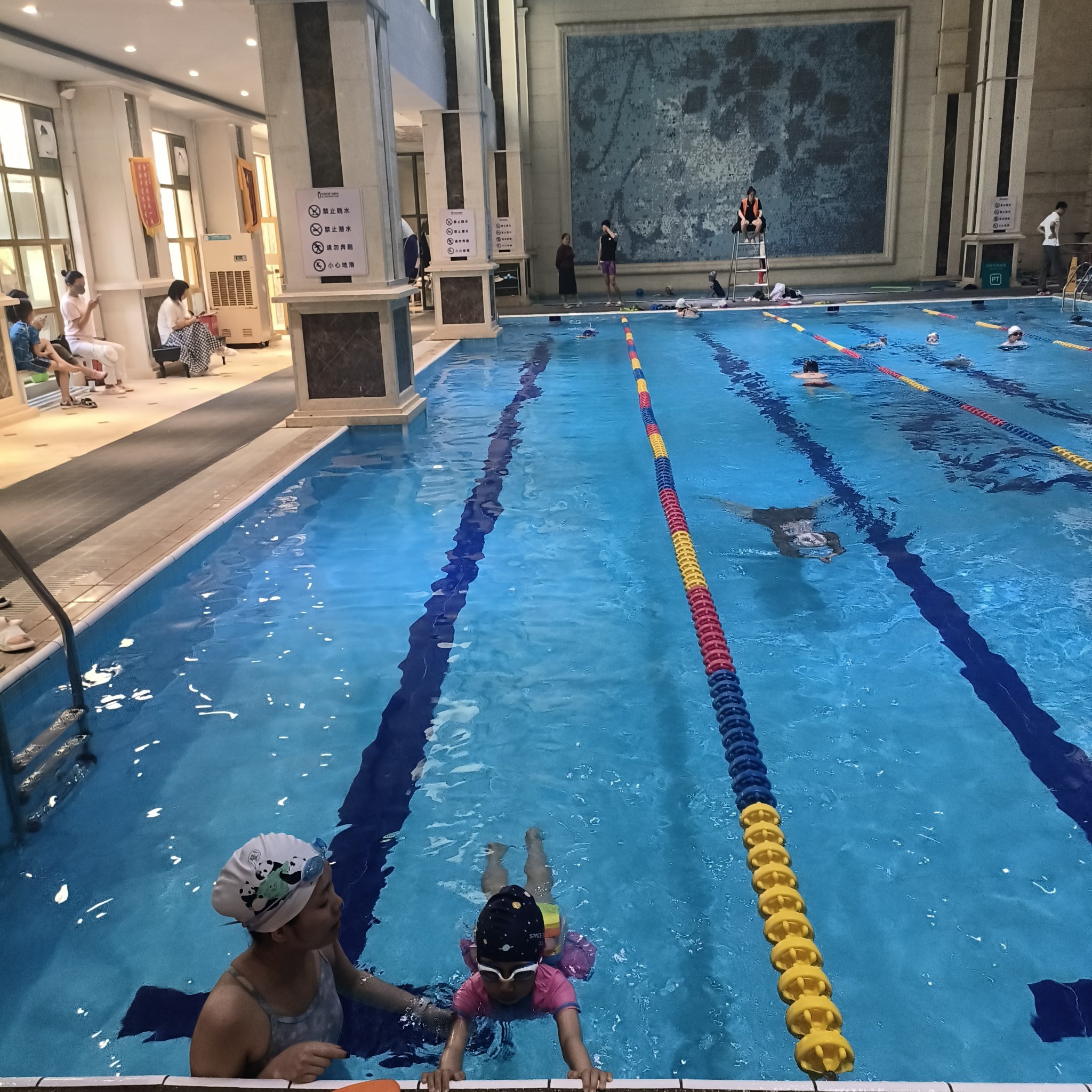 找健身游泳兼职