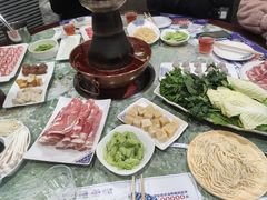 -楼外楼大刀肉传统火锅(西安大路店)