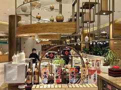 -华邑酒店·鲜艳全日自助餐厅