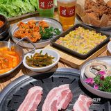 朝鲜阿姨没骗我!这才是青岛韩料天花板吃法!