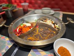 -廖掌柜·重庆鲜货火锅(上海首店)