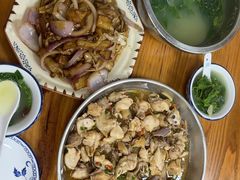 -盛得农家美食·无花果浸鸡·古法烧鸡·竹筒饭(白水寨森林海店)