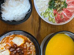 -桥香园过桥米线(国贸店)