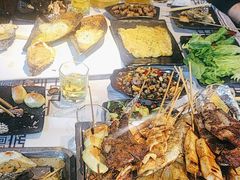 -云晓光头烧烤吧(盛夏店)