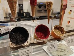-VENCHI 闻绮(上海佛罗伦萨小镇店)