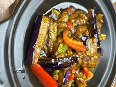 -云海肴·汽锅鸡·云南菜(天山百盛优客店)