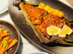 蕉叶柠檬烤清江鱼-中8楼风尚云南菜(颐堤港店)