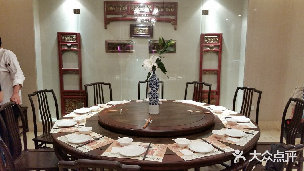 福临门川菜港式茶餐厅包房图片 - 第28张