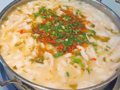 -德林酸菜鱼火锅(南丹店)