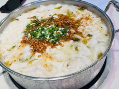 -德林酸菜鱼火锅(南丹店)