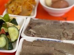 -陆元丰·兰州纯汤牛肉面(自强西路店)