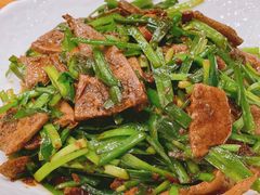 -侬佳蒸菜馆(听潮店)