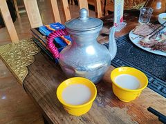 香格里拉酥油茶-三锅莊·牦牛肉火锅·香格里拉特色藏餐宴请餐厅(昆明创始店)