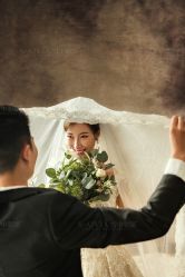 -雪中彩影婚纱摄影·微光艺术中心