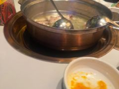 -润园四季椰子鸡火锅(卓越INTOWN店)
