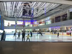 -冰堡国际溜冰场(观澜湖新城MHMALL店)