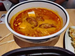 -阿香米线(凯德广场.1818店)