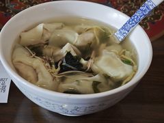 -笑来喜馄饨小笼工坊店(湖滨街店)