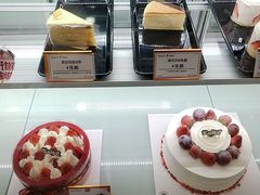 草莓夏洛特-仟吉西饼(应城一店)