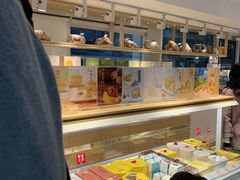 面包甜点陈列柜-好利来(四惠店)