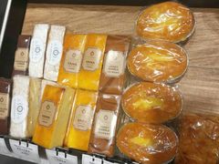 橙汁面包-莉莲蛋挞(大华悦沢书店)