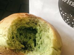 自家红豆抹茶面包-WHEAT&BAKER-麥(凯德来福士店)