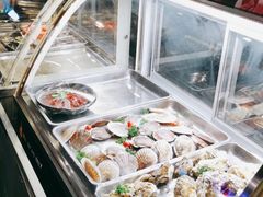 自助取餐区-何师烧烤·香辣蟹·川菜·30年老品牌(太古里旗舰店)
