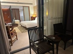 -三亚湾海居铂尔曼度假酒店