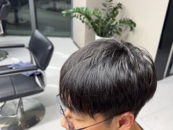 -宫铭烫发染发接发店