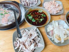 三鲜砂锅-汝萍传统蘸水菜(春华路总店)