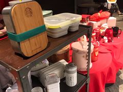 -星巴克臻选(南京金茂览秀城店)