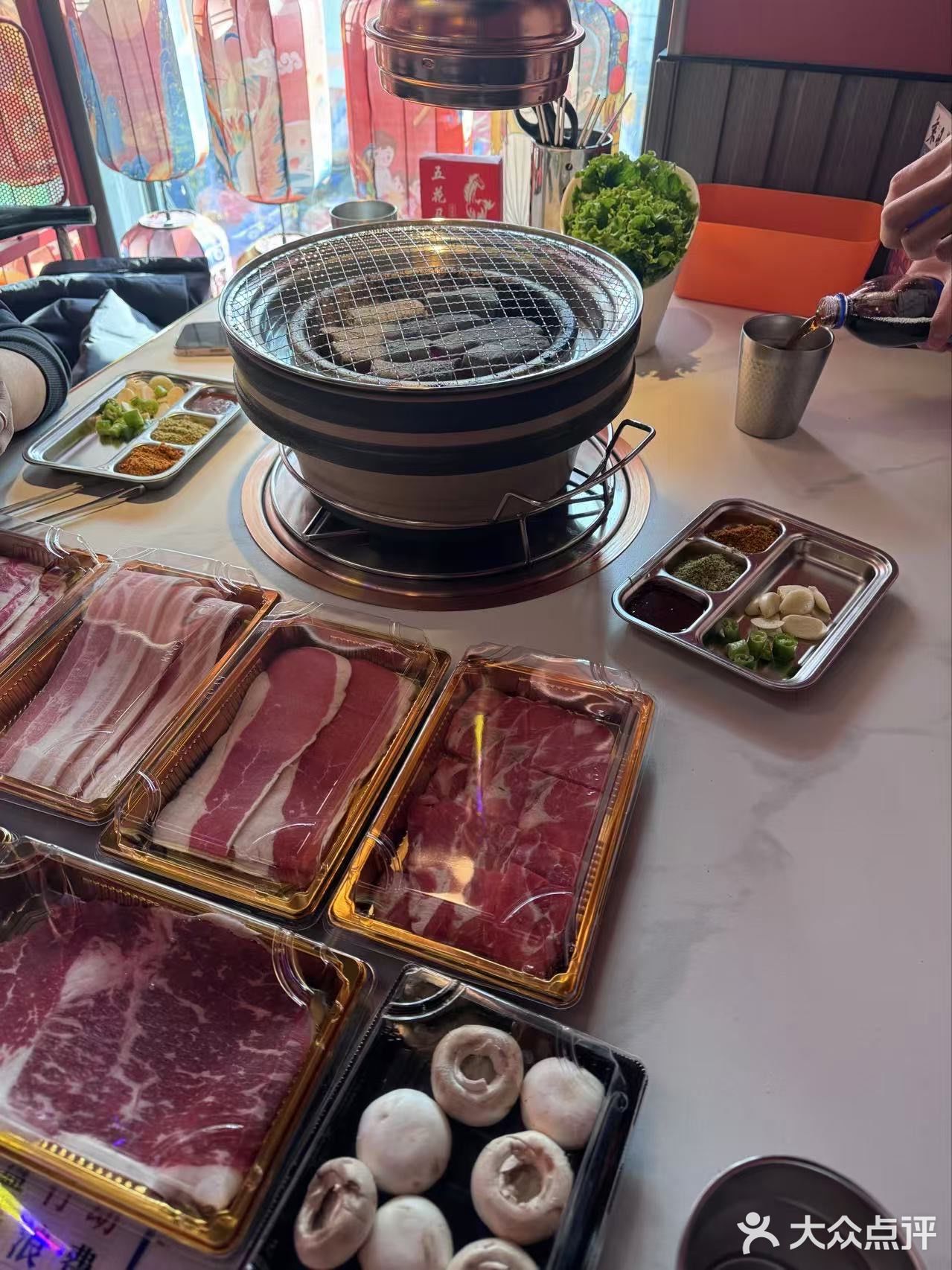 搭配烤肉简直就是一秒来到日本大阪 非常有氛围感