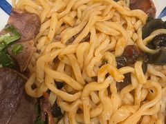 烧椒牛腱拌面-面乙新派手擀面(大悦城店)