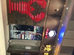 -琥珀老六龙虾(四里河店)