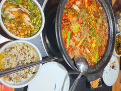-小饕荟雅安贡椒鱼鲜馆(广福桥店)