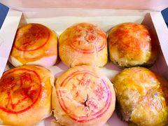 梅菜扣肉月饼-七鲜超市(瑞虹天地太阳宫店)